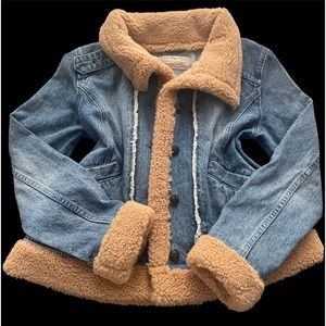 Free people denim sherpa coat 🧥